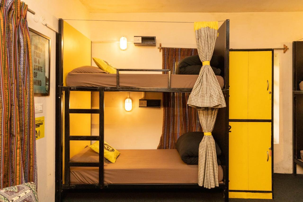 The Hosteller Manali Exteriör bild